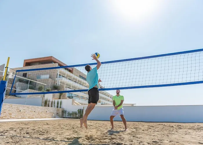 Cap St Georges Пейя